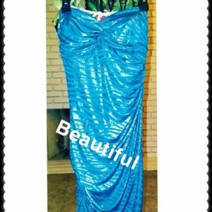 Beautiful like new Windsor dress